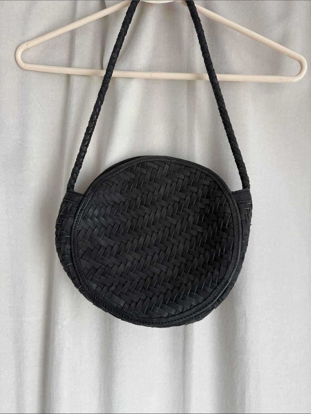 Braided Round Crossbody Bag - Black